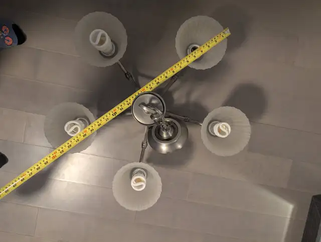 Luminaire suspendu à 5 lumières – Fini nickel brossé in Indoor Lighting & Fans in City of Montréal - Image 5