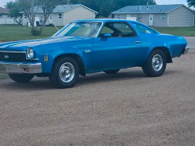 32000 original miles.....350 motor automatic transmission .cam headers intake new carb 410 possy rea...