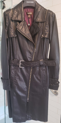 Manteau en cuir Danier/Danier Leather Coat