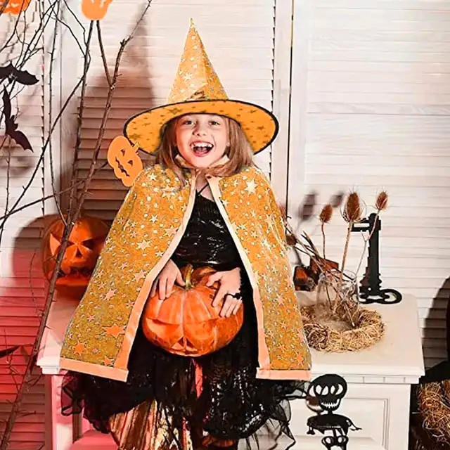 Halloween Costume Wizard Cape Witch Cloak with Hat in Costumes in City of Toronto - Image 2