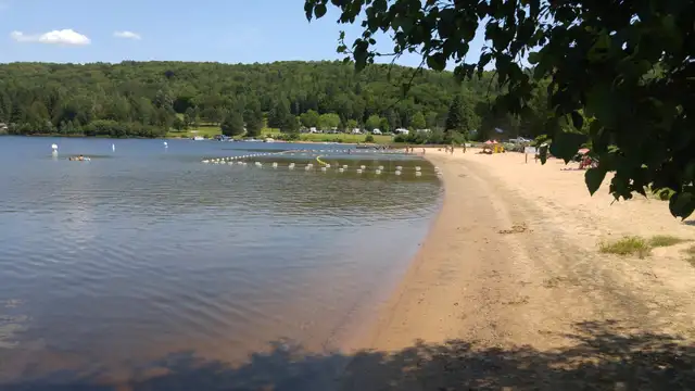 VACANCES - PLAGE AU QUÉBEC - BAS PRIX in Quebec in Canada - Image 10