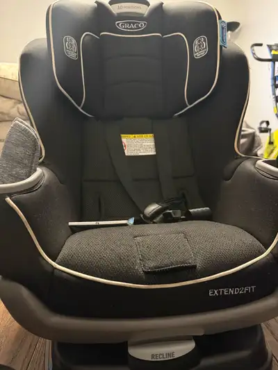 Graco Car Seat (in mint condition), View more