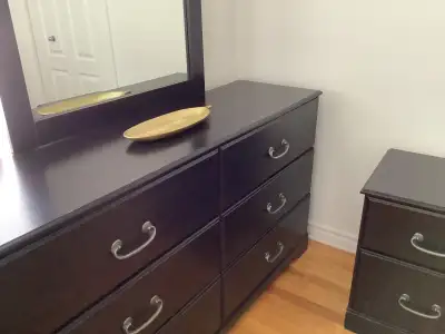 Ensemble tête de lit, commode  avec miroir, View more