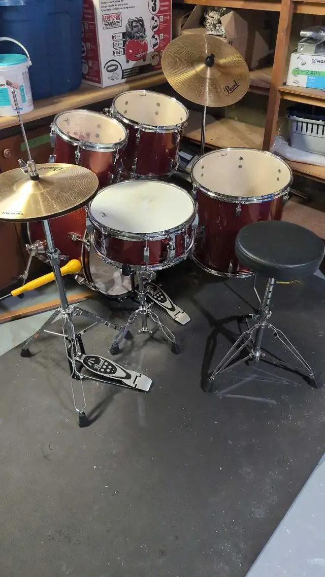 drum set in Drums & Percussion in City of Montréal - Image 3