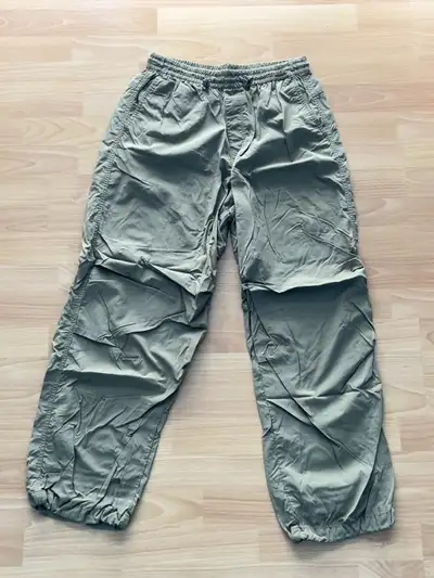 Uniqlo parachute pants, View more