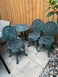 Outdoor Bistro set made of composite resin  3 chairs one table