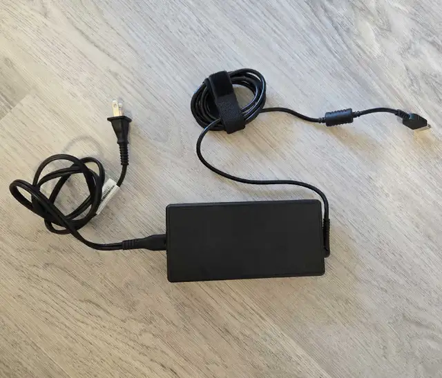 Lenovo 170W Power Adapter for Laptop in Cables & Connectors in Kitchener / Waterloo - Image 3
