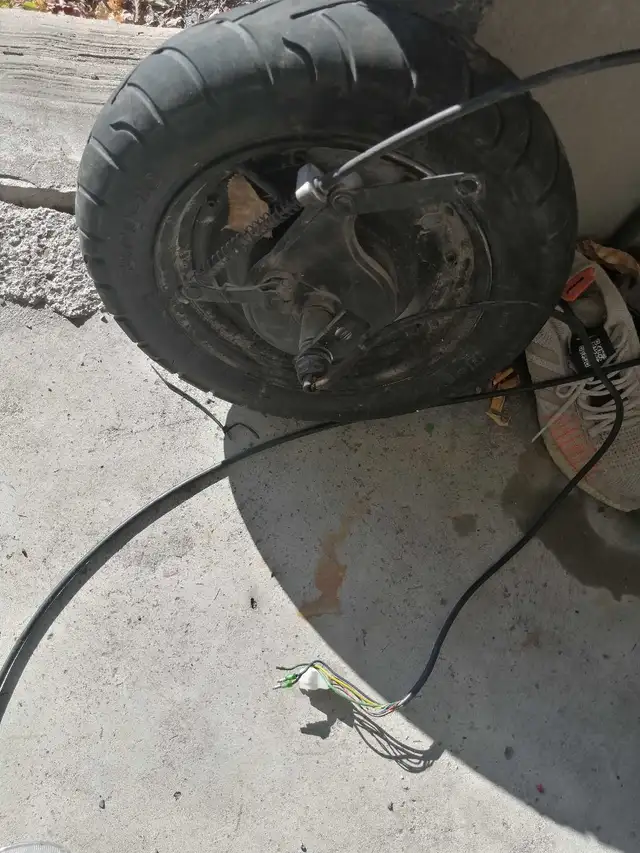 emmo parts in eBike in Gatineau - Image 2