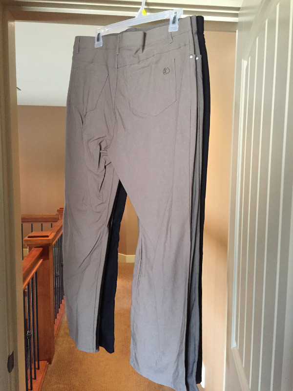 Simon Chan Pants Four  colours size 12 in Women's - Bottoms in Vernon - Image 3