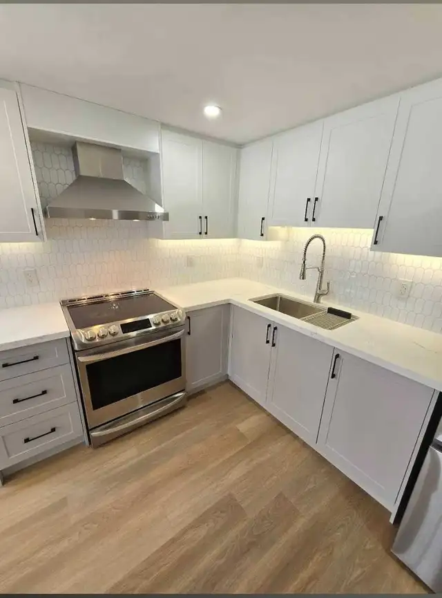 RENOVATIONS KITCHEN WASHROOM REMODEL in Renovations, General Contracting & Handyman in Oshawa / Durham Region - Image 3