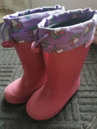 Girl rain boots size 8 kids