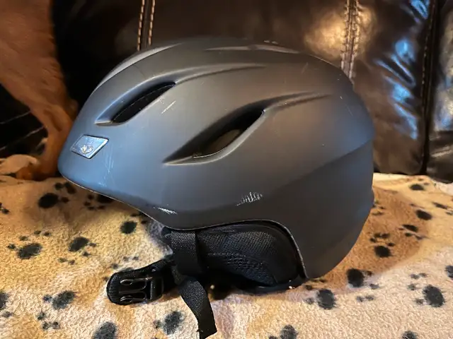 CASQUE DE SKI OU SNOWBOARD POUR ADOS in Snowboard in City of Montréal - Image 2