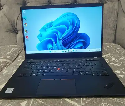 Lenovo ThinkPad X1 Carbon Gen 8, View more