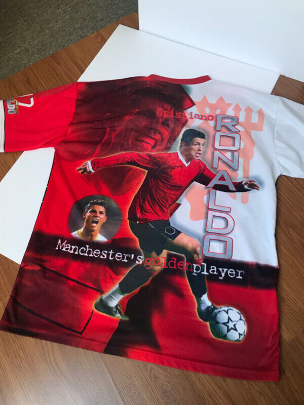 Cristiano Ronaldo XL picture tee Portugal Soccer Man United in Men's in London - Image 2