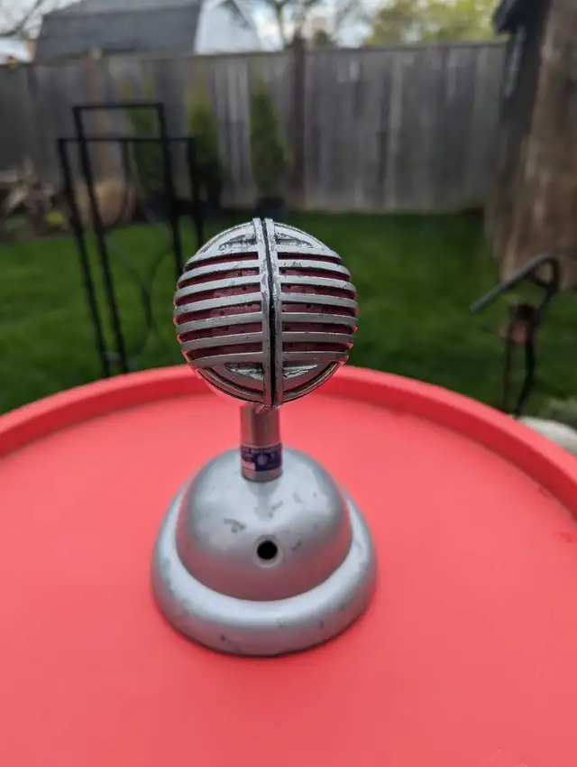 Shure vintage microphones 708A in Pro Audio & Recording Equipment in Hamilton - Image 6