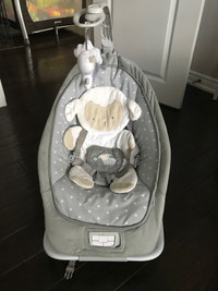 Baby Rocking Chair with Mobile/Music/Vibrations
