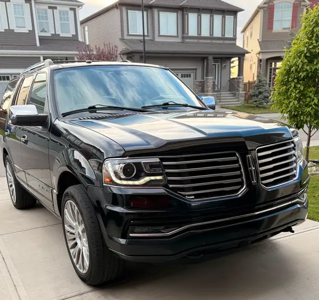 2017 Lincoln Navigator Reserve Package 8 Passengers628637071550751223