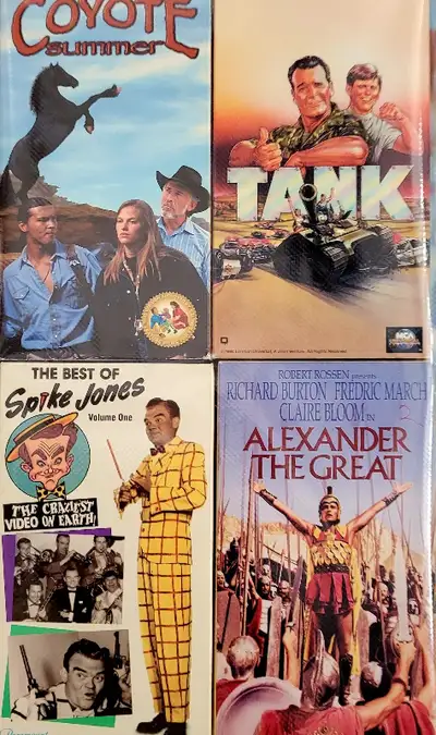 Watch Spike Jones taking his horse coyote and a Tank to take on Alexander the great IN a battle of c...