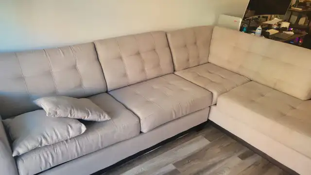 Canapé-lit d'angle gauche in Couches & Futons in Laval / North Shore - Image 3