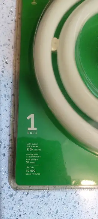 NEW Circular Light Bulb in Indoor Lighting & Fans in Ottawa - Image 5
