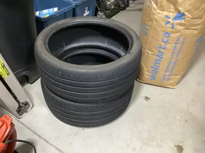 Two Pirelli Cinturato P7 All Season Run Flat 255/35 R19 96 V XL . Came off a Cadillac. Thousands of...