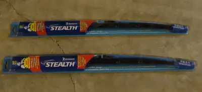 SAVE BIG. Bought for 2007 4runner Should fit similar, SUVs, trucks NEW wipers, universal fit, 20", 2...