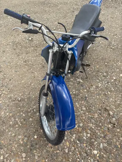 Used dirtbike, pretty well kept, haven’t used for a while but ran well when I did, asking $750 price...