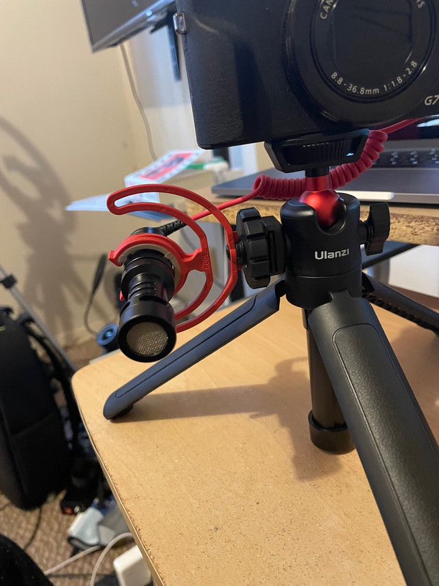 Rode VideoMicro Compact on-camera microphone  in Cameras & Camcorders in Mississauga / Peel Region - Image 3