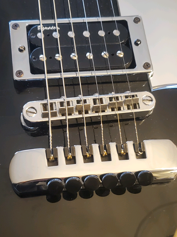 Rare - Washburn Paul Stanley PS7200 Preacher in Guitars in City of Montréal - Image 8