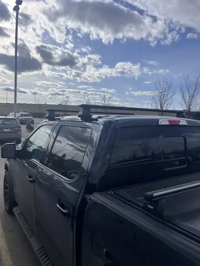 Selling a complete Thule roof rack system in excellent, like-new condition. Used only once. Includes...