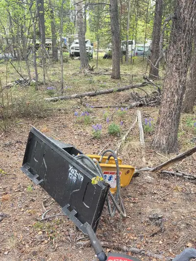 Brand new hydrolic jack hammer for skidsteer for sale 3500 obo