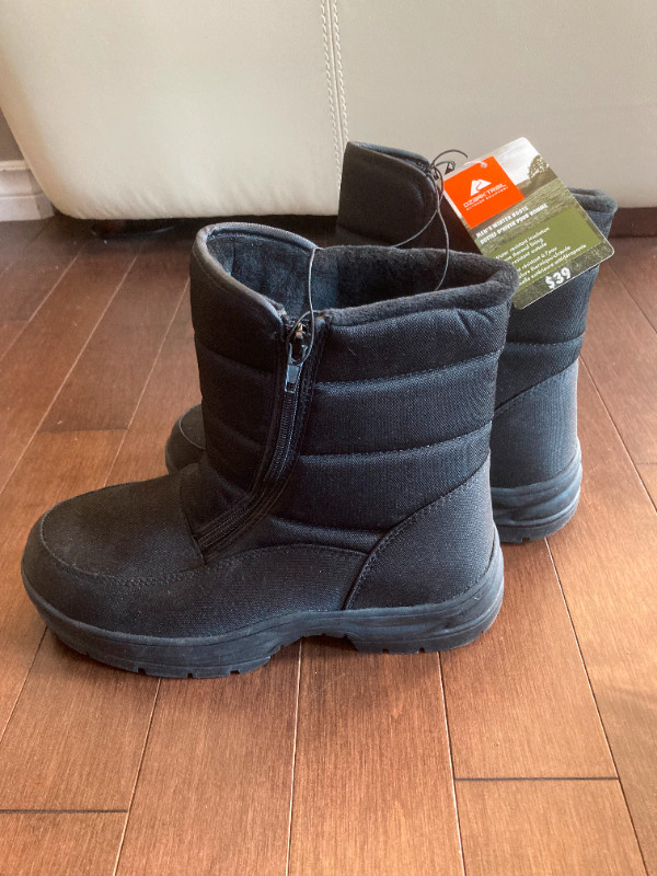 Brand new Men's Winter Boots (Size 9) in Men's Shoes in Strathcona County - Image 3