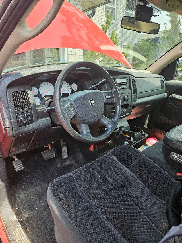 Doge ram 1500 in Cars & Trucks in Barrie - Image 4