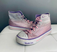 Girls Sketcher High Top Sneakers Size 3