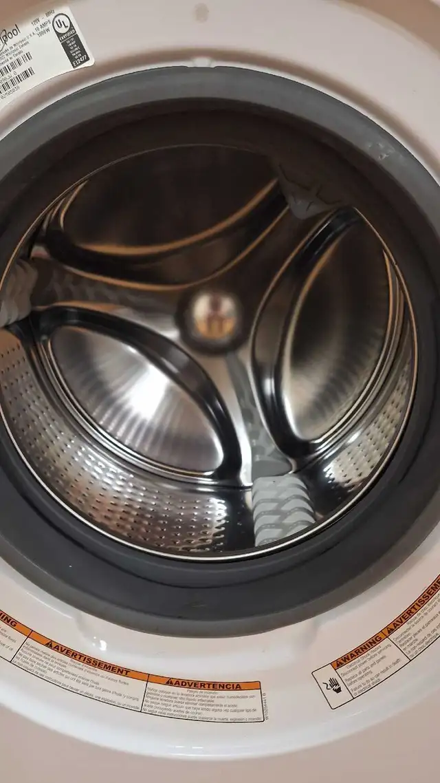 24" WHIRLPOOL VENTLESS DRYER (240V),FRONT LOAD WASHER SET in Washers & Dryers in Mississauga / Peel Region - Image 6