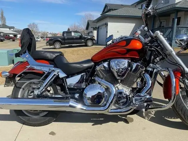 Reflections polishing.  Motorcycle polishing and detailing. in Street, Cruisers & Choppers in Edmonton - Image 6