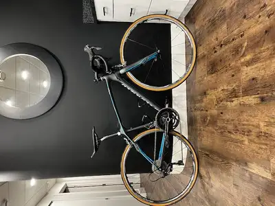 Women's 2015 Specialized Ruby road bike, View more