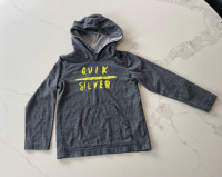 Boy’s Size Small (6) Quiksilver Hooded Shirt