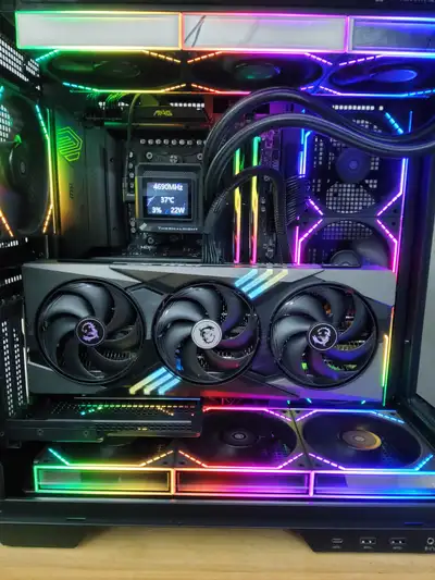 Boîtier : MSI MAG PANO 100L PZ (design moderne avec excellente ventilation) Carte mère : MSI MAG X87...