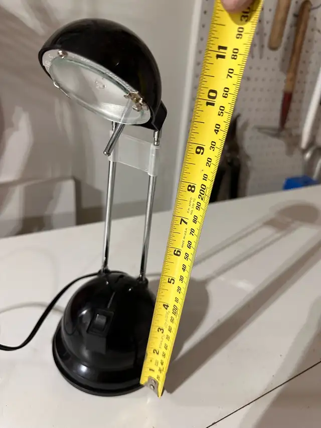 Small Adjustable Reading Lamp in Indoor Lighting & Fans in Kitchener / Waterloo - Image 5