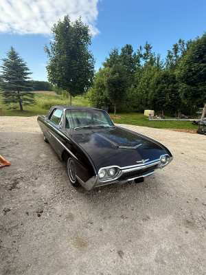 1963 Ford Thunderbird Landeau top 