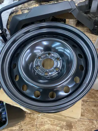 4 Dodge ram 6 bolt steel rims. $200 obo