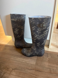 Woman rain boots