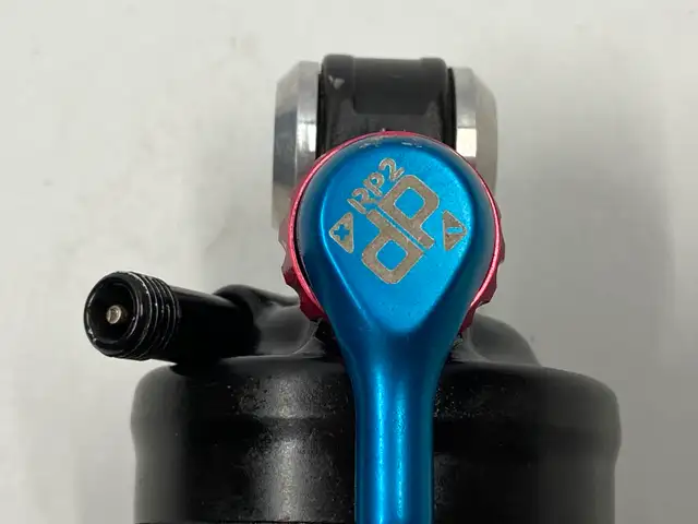 Fox Shock Float RP2 Propedal 200mm Eye to Eye. Holds air62864362363906122