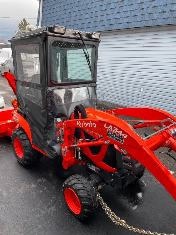 Tracteur kubota bx 2380 in Farming Equipment in Gatineau