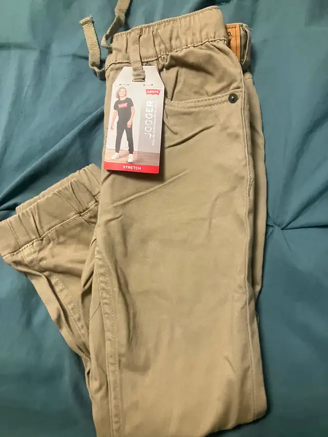 NEW Levi pants boys 7 in Kids & Youth in St. Albert - Image 3