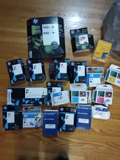 Huge Lot of HP Printer Ink Cartridges 95 11 940 & More Hewlet..., View more