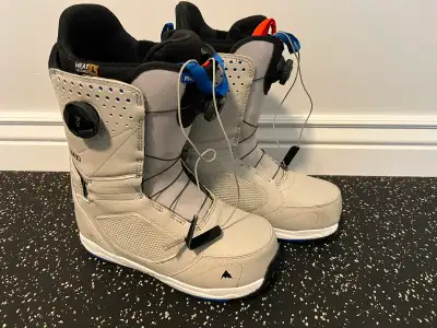 Burton Photon BOA snowboard boots men's size 10, View more