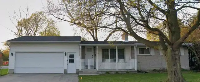 Lovely 1 bedroom basement apartment