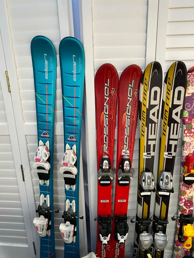 kids ski with boots  in Ski in Markham / York Region - Image 10